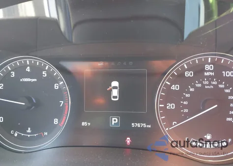 2017 Genesis G80 3.8 из США, поврежденный, VIN KMHGN4JE7HU209821